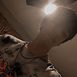 Meet your Posher, Zachary